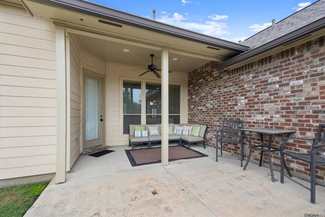 18379 Hidden Ridge Ct, Prairieville, LA 70769