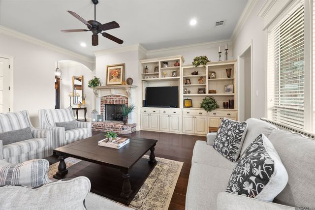 18379 Hidden Ridge Ct, Prairieville, LA 70769