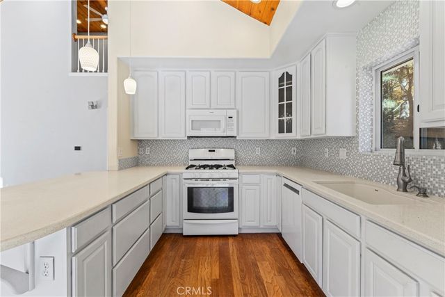 33536 Weeping Willow Drive, Green Valley Lake, CA 92341