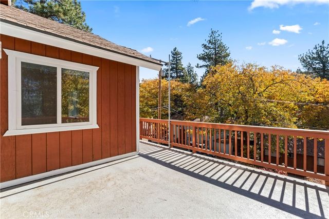 33536 Weeping Willow Drive, Green Valley Lake, CA 92341