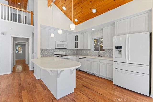 33536 Weeping Willow Drive, Green Valley Lake, CA 92341