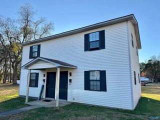 433 Hargrove Street B, Athens, AL 35611