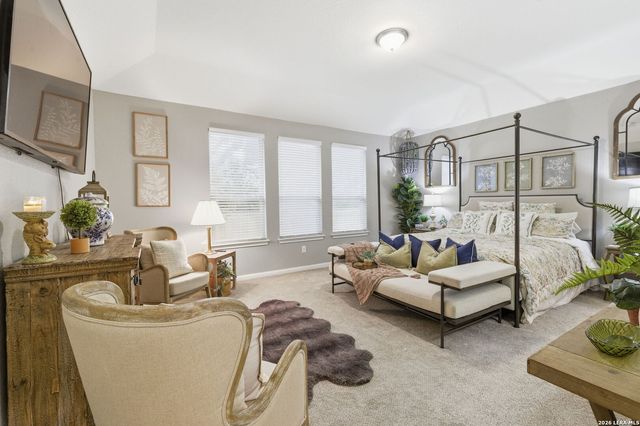 238 Iron Gate, Pleasanton, TX 78064