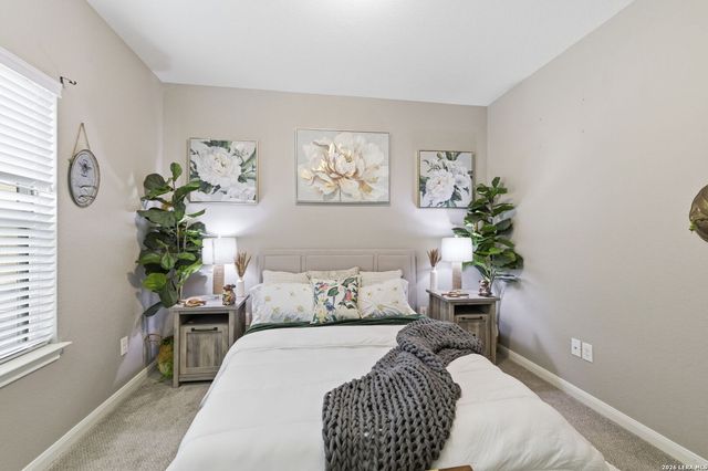238 Iron Gate, Pleasanton, TX 78064