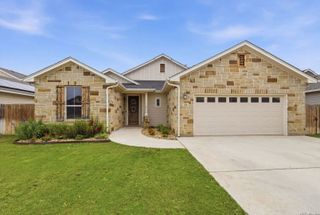 238 Iron Gate, Pleasanton, TX 78064