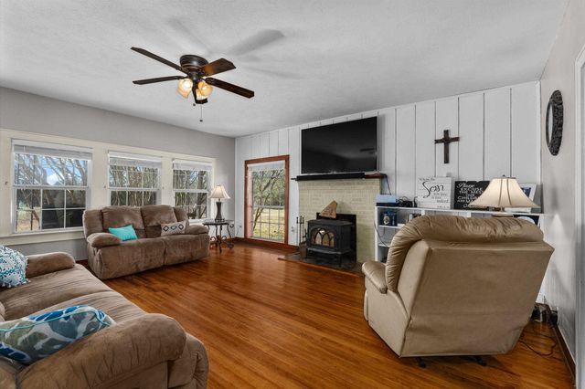 6405 E FM 2867, Henderson, TX 75654