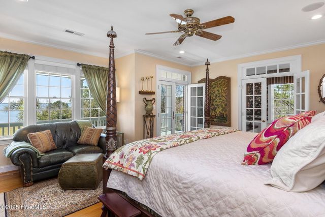 118 Buena Vista Drive, Newport, NC 28570