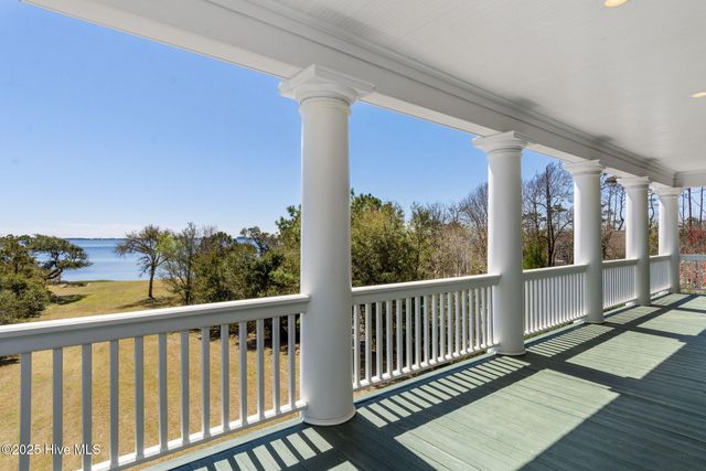 118 Buena Vista Drive, Newport, NC 28570