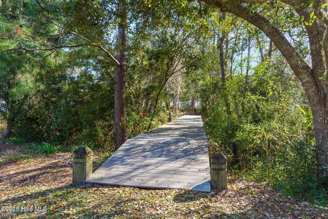 118 Buena Vista Drive, Newport, NC 28570