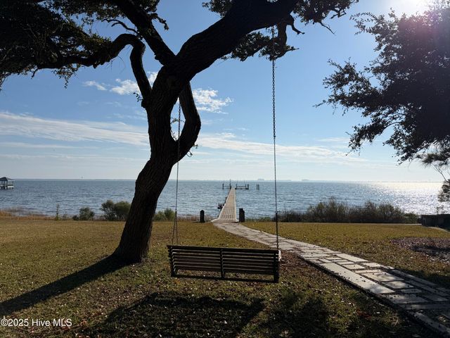 118 Buena Vista Drive, Newport, NC 28570