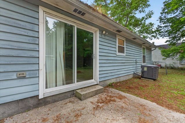 519 Temple Road, Ladson, SC 29456