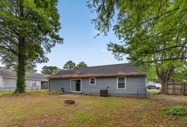 519 Temple Road, Ladson, SC 29456