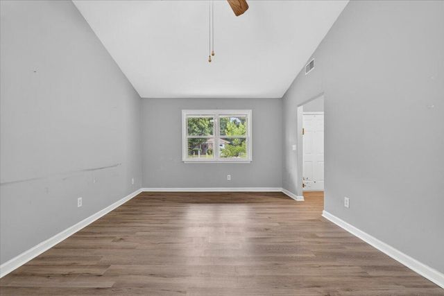 519 Temple Road, Ladson, SC 29456