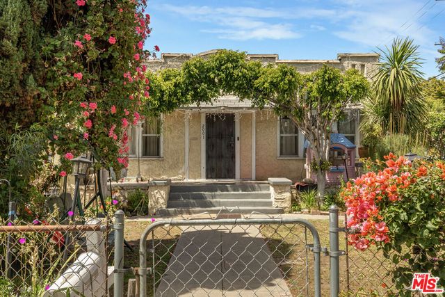 2001 Browning Boulevard, Los Angeles, CA 90062