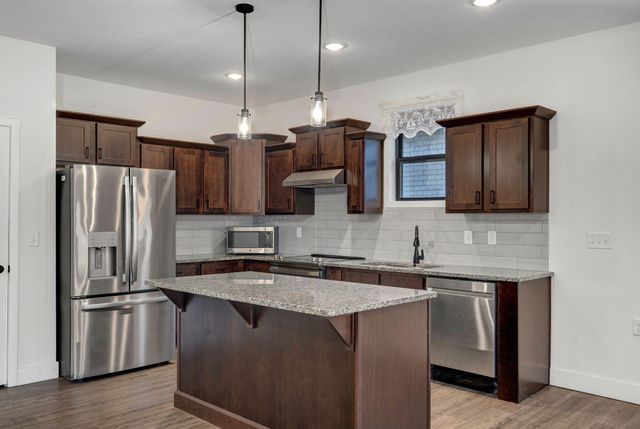 5955 S Farm Road 163 106, Springfield, MO 65810