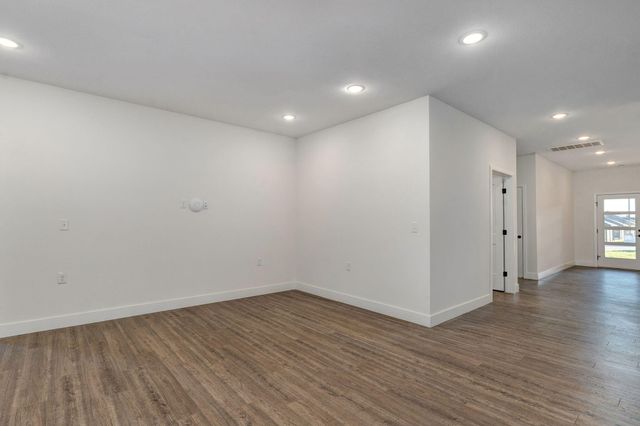 5955 S Farm Road 163 106, Springfield, MO 65810