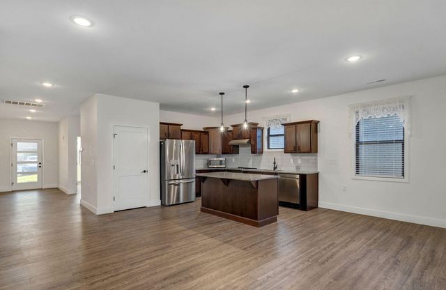 5955 S Farm Road 163 106, Springfield, MO 65810