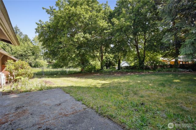 1111 Garrison Avenue, Port Orchard, WA 98366