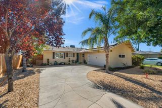 3334 E Simpson, Fresno, CA 93726