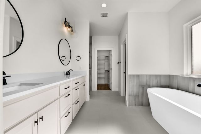 327 Rita Ridge Court, Millsap, TX 76066