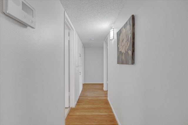 221 Granada Way, Tracy, CA 95376