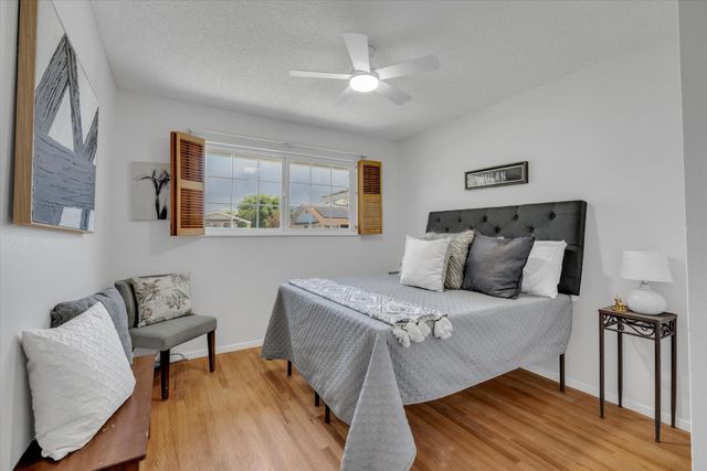 221 Granada Way, Tracy, CA 95376