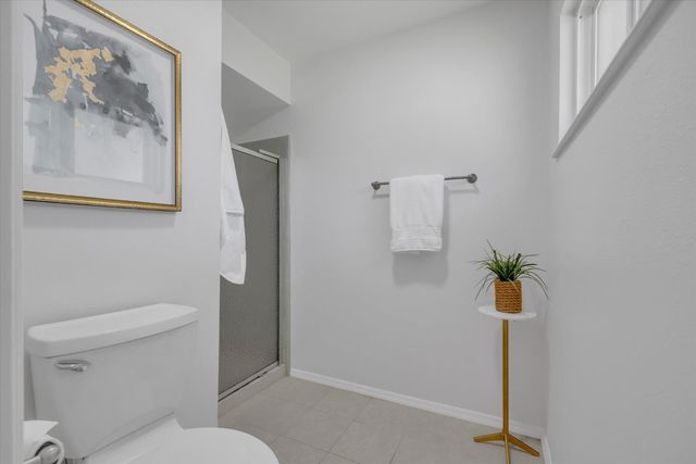 221 Granada Way, Tracy, CA 95376