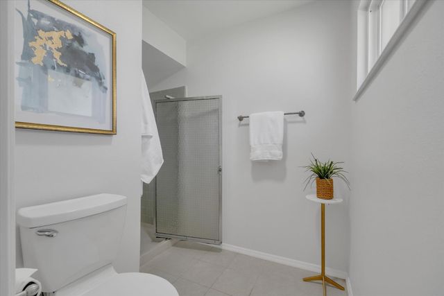 221 Granada Way, Tracy, CA 95376