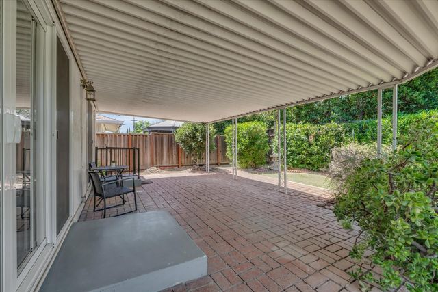 221 Granada Way, Tracy, CA 95376