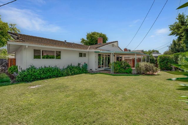 221 Granada Way, Tracy, CA 95376