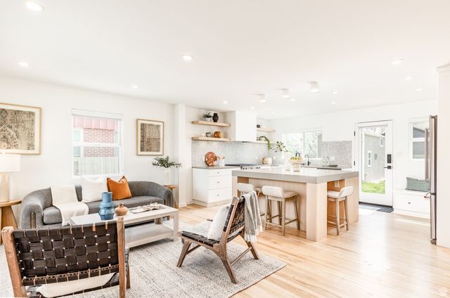 1456 E 3115 S, Salt Lake City, UT 84106