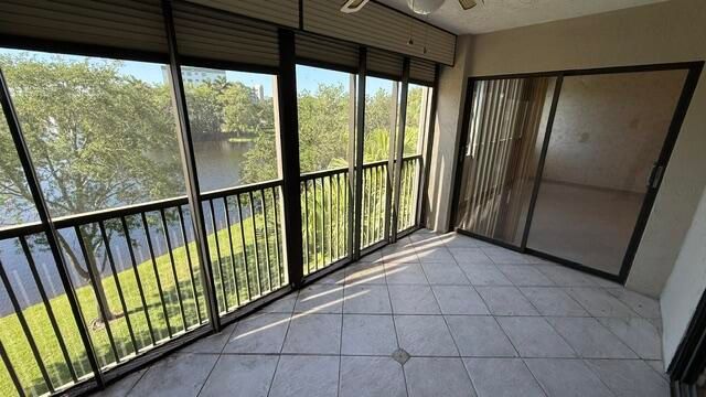 2238 N Cypress Bend Drive 406, Pompano Beach, FL 33069