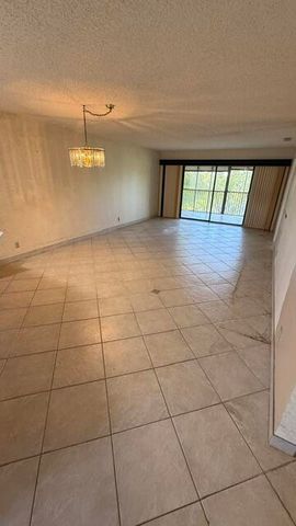 2238 N Cypress Bend Drive 406, Pompano Beach, FL 33069