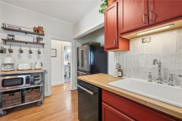 4141 Kenwood Avenue, Kansas City, MO 64110