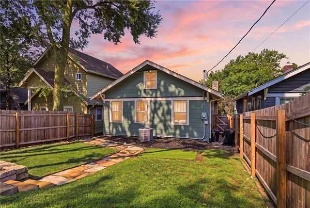 4141 Kenwood Avenue, Kansas City, MO 64110