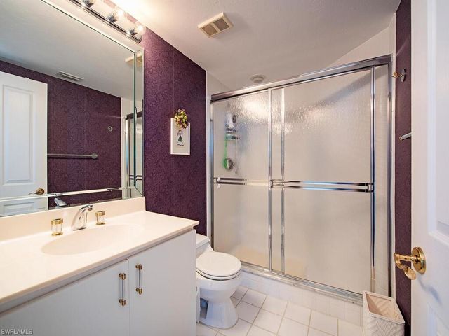 7515 Pelican Bay BLVD # 17A, Naples, FL 34108