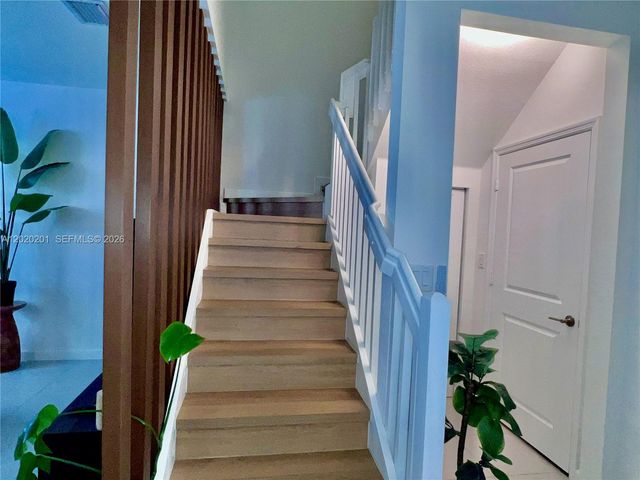12023 NW 24th Pl 12023, Miami, FL 33167