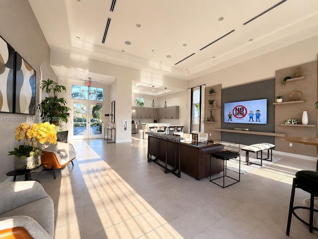 12023 NW 24th Pl 12023, Miami, FL 33167