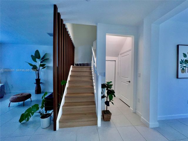 12023 NW 24th Pl 12023, Miami, FL 33167