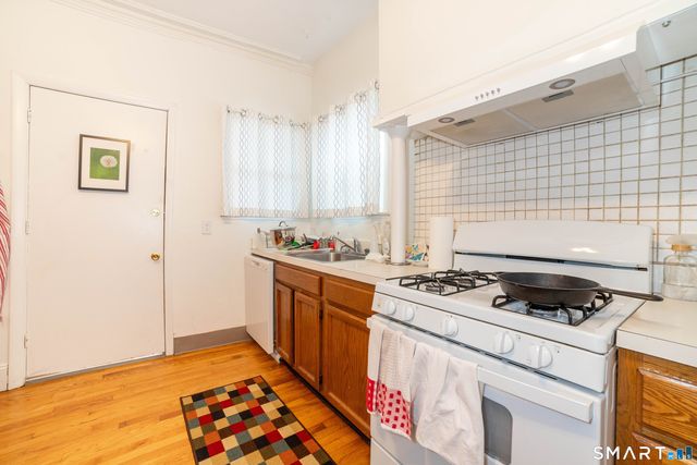 257 Saint John Street, New Haven, CT 06511