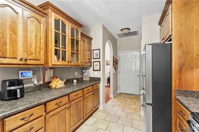 13987 Knoll Pointe, Northport, AL 35475