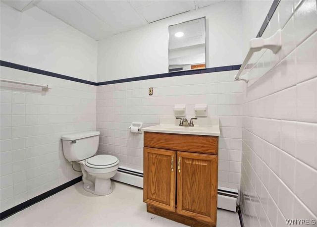 9605 Greenwald Avenue, Niagara Falls, NY 14304