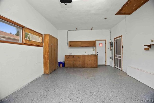 9605 Greenwald Avenue, Niagara Falls, NY 14304