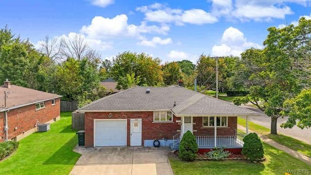 9605 Greenwald Avenue, Niagara Falls, NY 14304