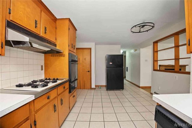 9605 Greenwald Avenue, Niagara Falls, NY 14304