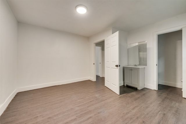 2706 Hector Street, Dallas, TX 75210