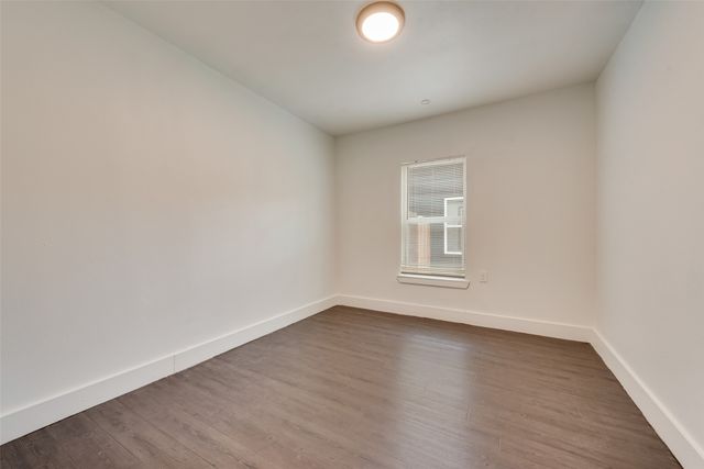2706 Hector Street, Dallas, TX 75210
