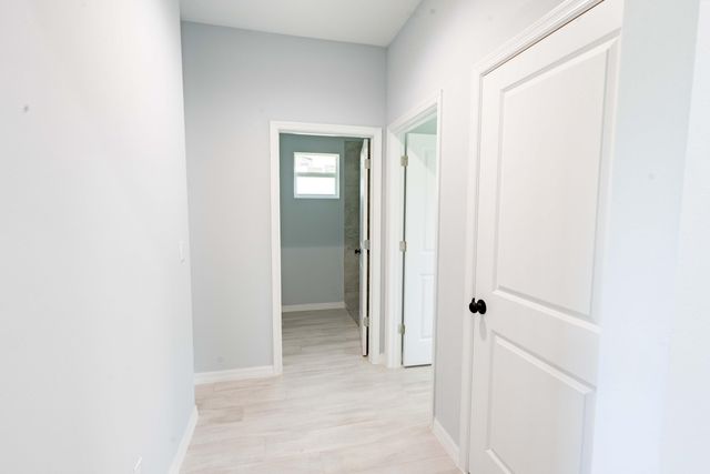 1125 11th Court SW, Vero Beach, FL 32962