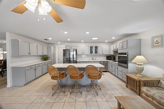 9639 SW 94TH AVENUE C, Ocala, FL 34481