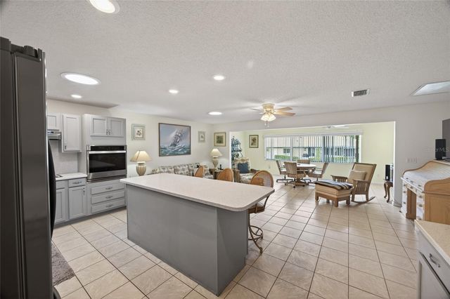 9639 SW 94TH AVENUE C, Ocala, FL 34481